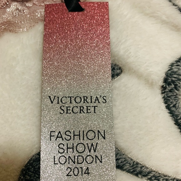 NWT limited edition Cheeky panties - Picture 4 of 4